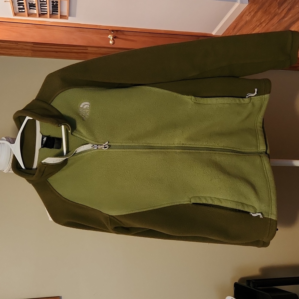 Women's The North Face fleece jacket